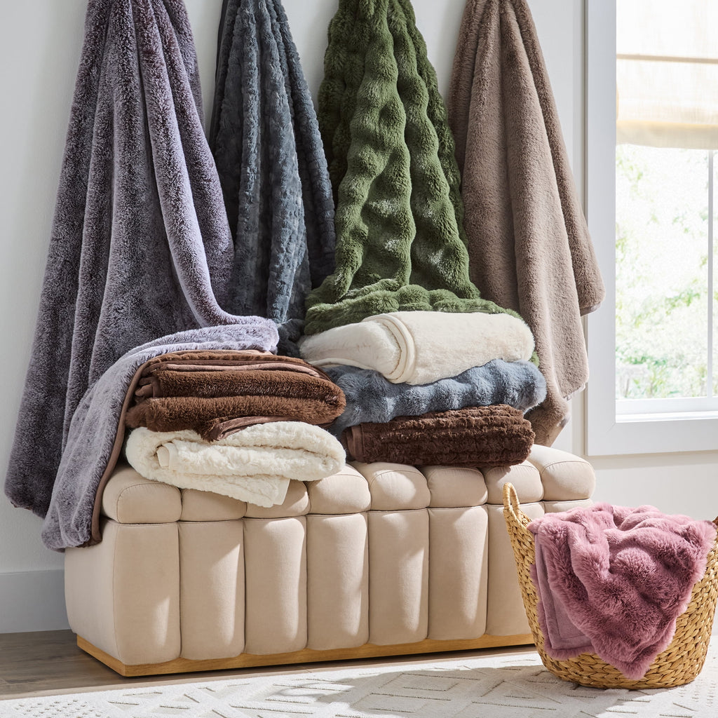 Better Homes & Gardens Grey Faux Fur Ultra Soft Luxury Oversized Throw Blanket 50" x 72", Grey Bisque