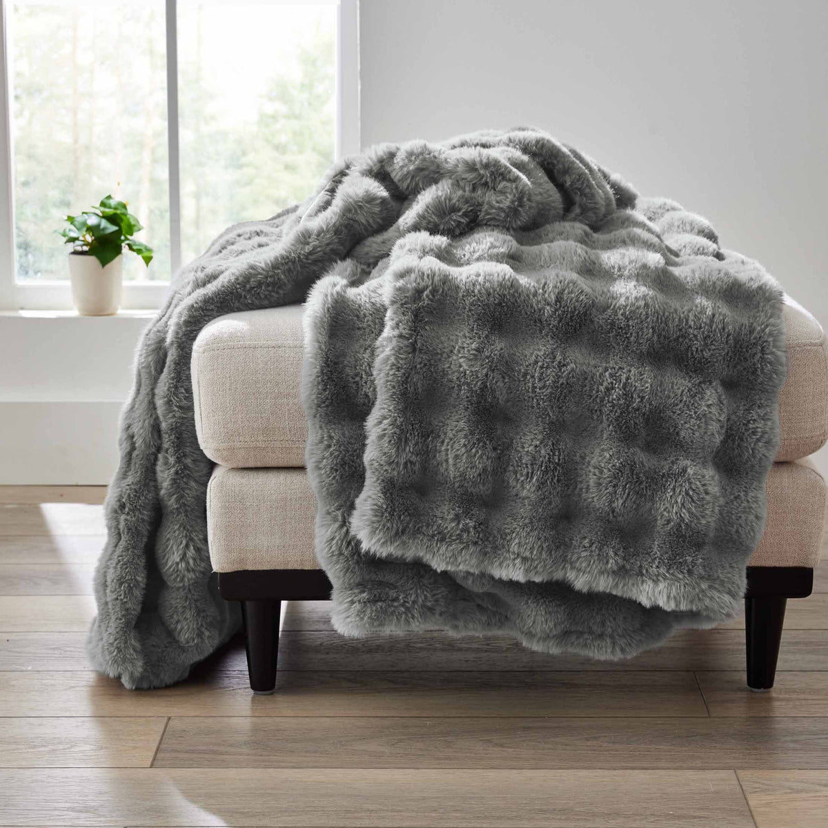 Halcyon Escape Gardens Grey Faux Fur Ultra Soft Luxury Oversized Throw Blanket 50" x 72", Grey Bisque - Throw Blanket
