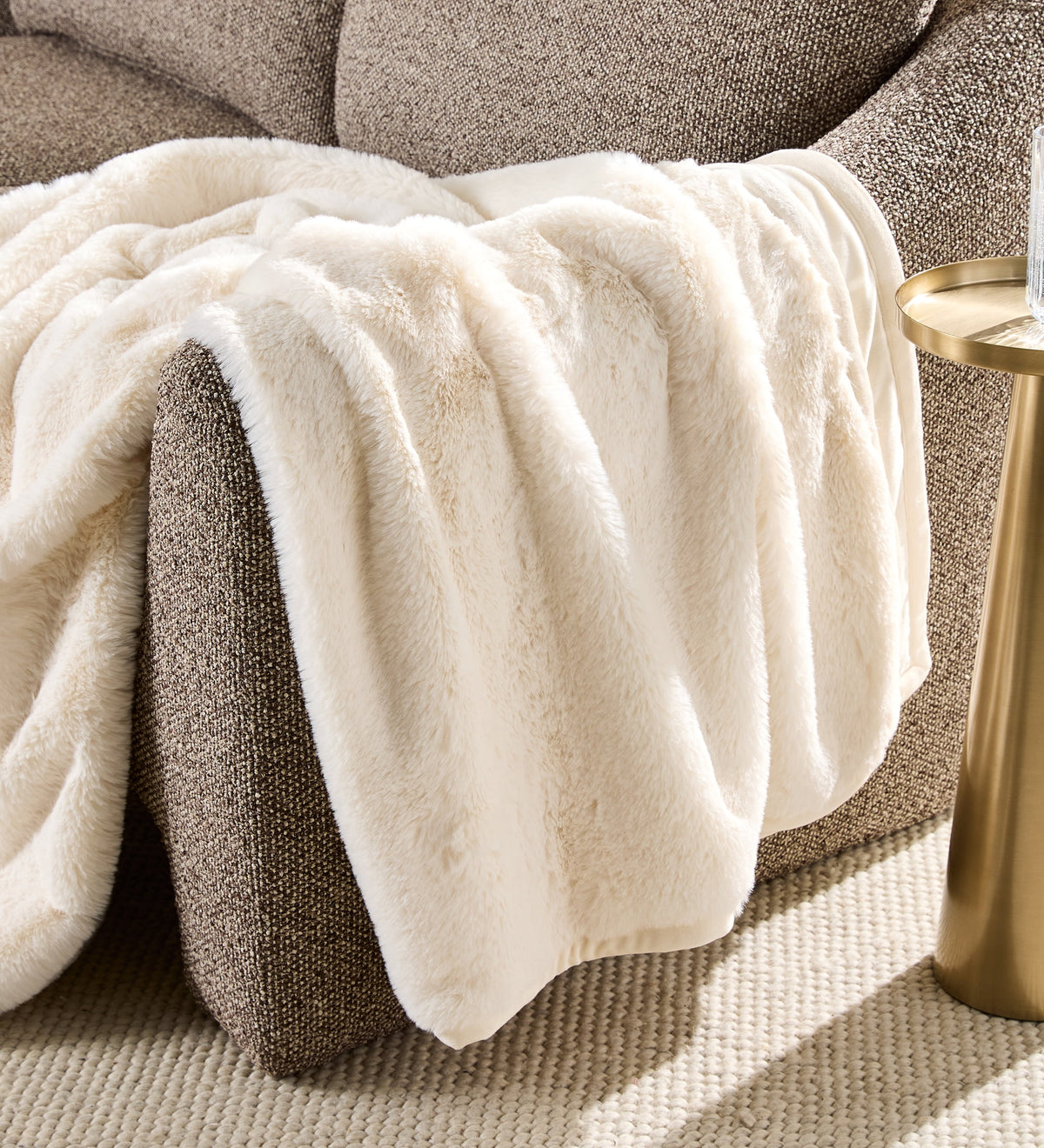 Halcyon Escape Gardens Grey Faux Fur Ultra Soft Luxury Oversized Throw Blanket 50" x 72", Grey Bisque - Throw Blanket