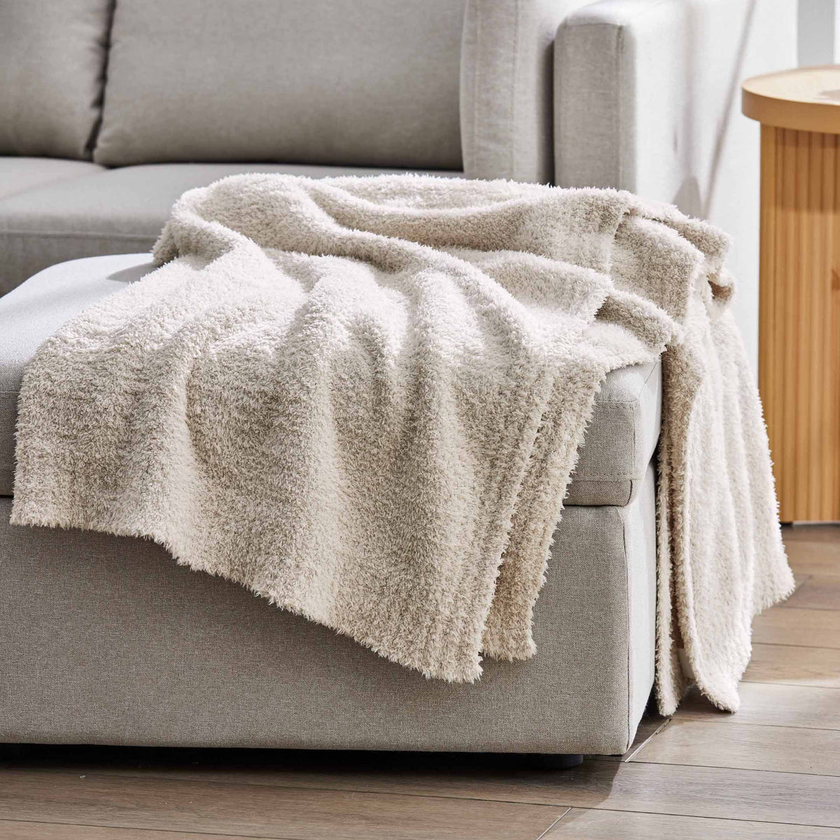 Halcyon Escape Gardens Oversized Cozy Knit Couch Throw Blanket, Blue Silver, 50 x 72 in - Throw Blanket